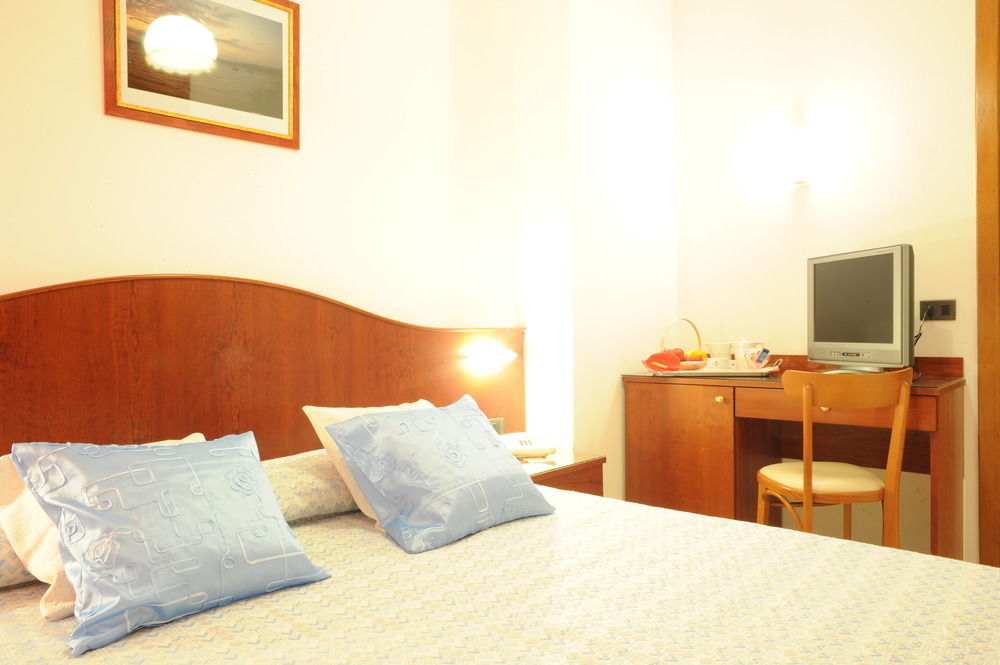 Grifone Hotel Pérouse Extérieur photo