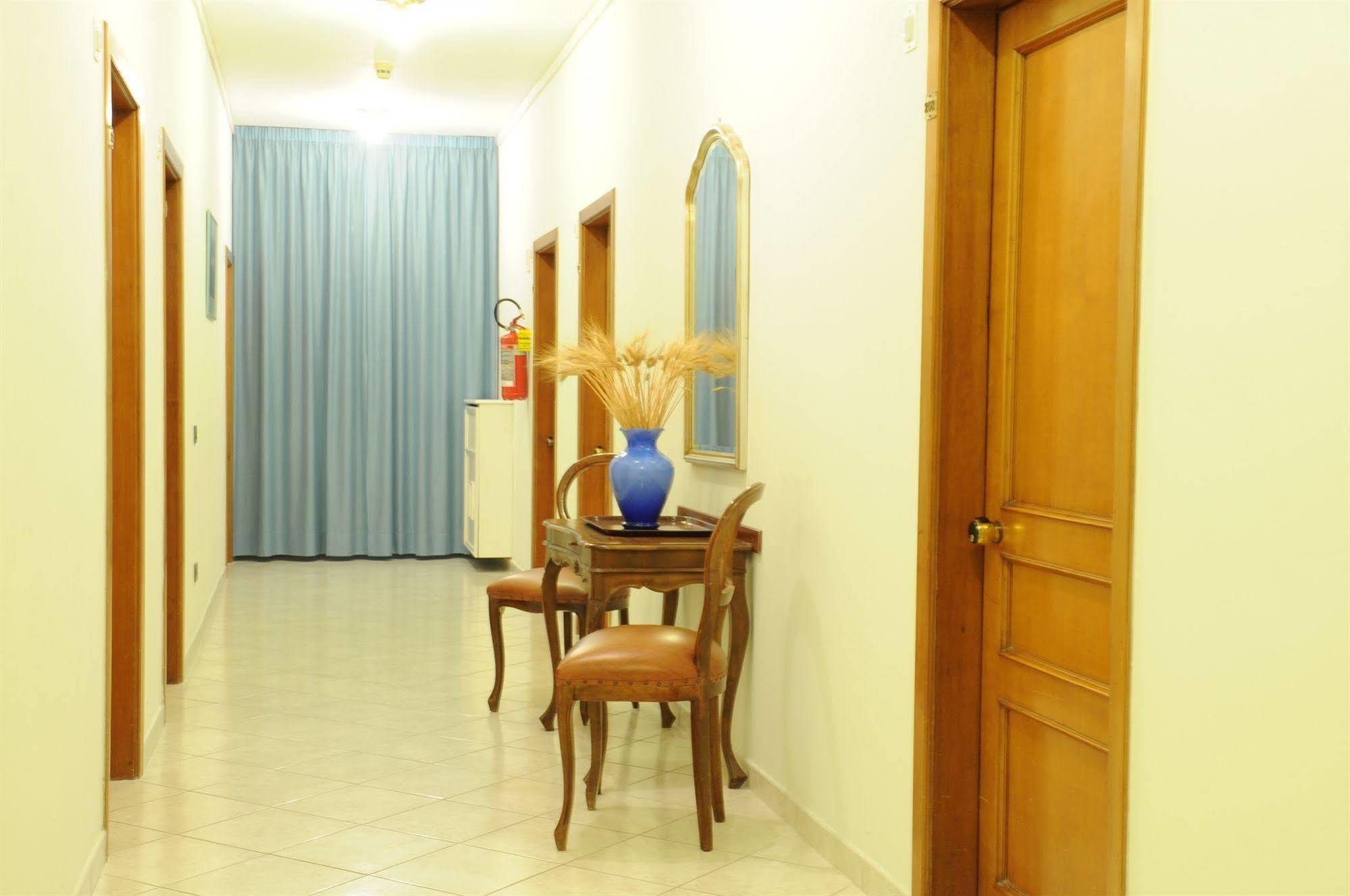 Grifone Hotel Pérouse Extérieur photo